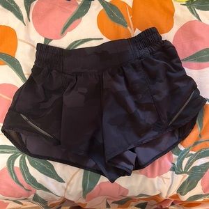 Lululemon hotty hot shorts